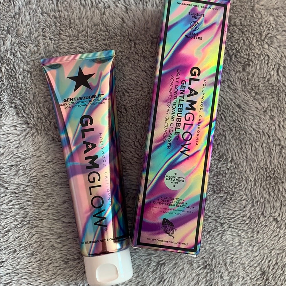 NWT GLAMGLOW GENTLE BUBBLE face wash